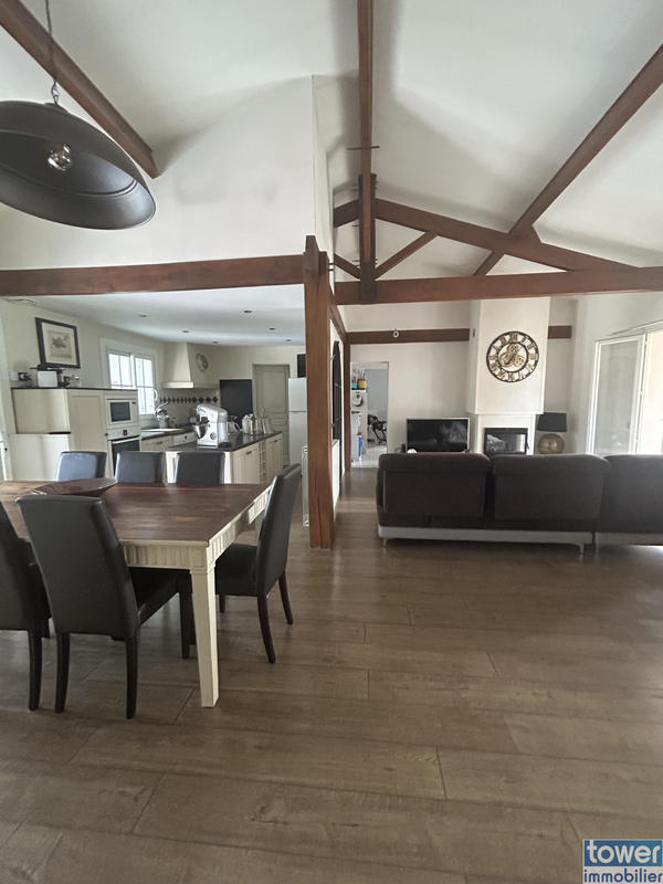 Maison - 126 m² - 5 pièces