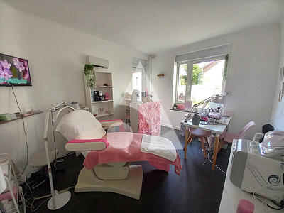 Maison - 189 m² - 13 pièces