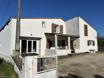 Maison - 135 m² - 6 pièces