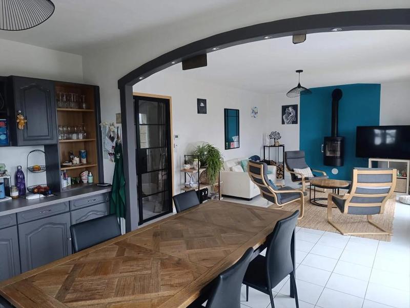 Maison - 98 m² - 5 pièces