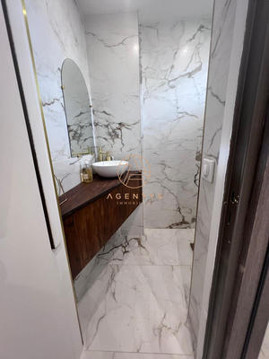 Appartement - 102 m² - 5 pièces