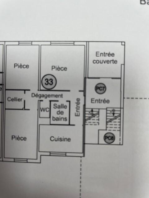 Appartement ancien - 65 m² - 3 pièces