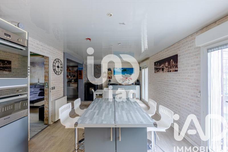 Maison - 127 m² - 8 pièces