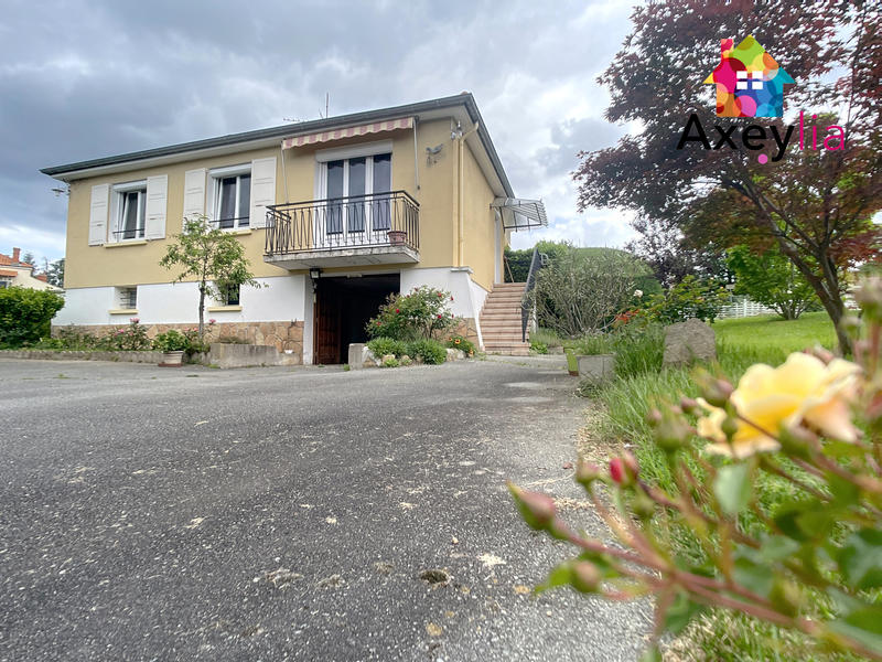 Maison - 93 m² - 4 pièces