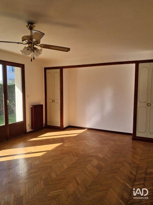 Maison - 207 m² - 6 pièces