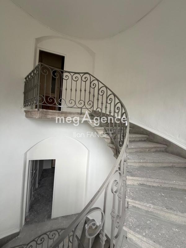 Appartement - 136 m² - 4 pièces