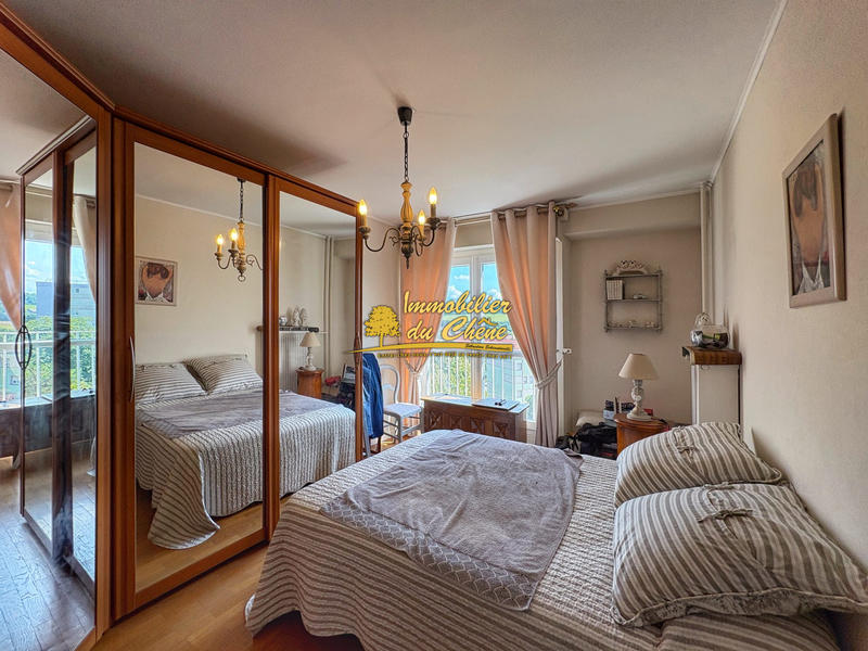 Appartement - 101 m² - 5 pièces