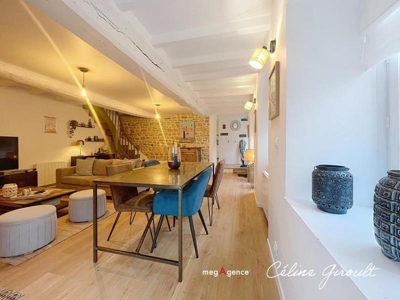 Maison en pierre - 160 m² - 5 pièces