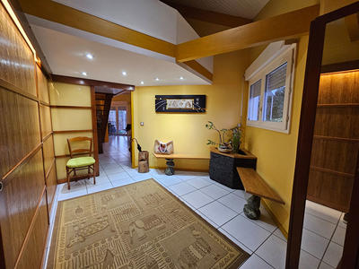 Maison - 152 m² - 5 pièces