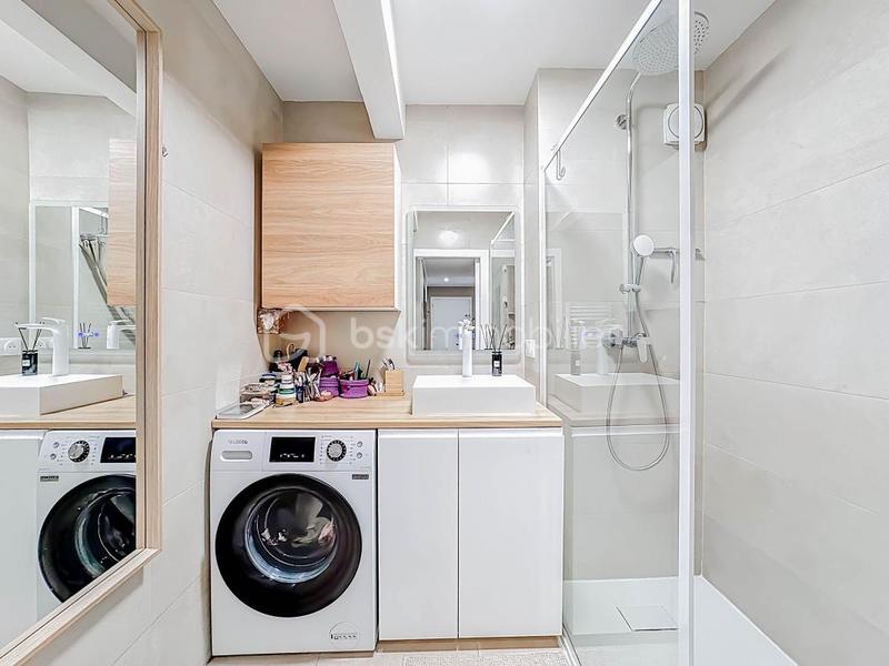 Appartement - 82 m² - 4 pièces