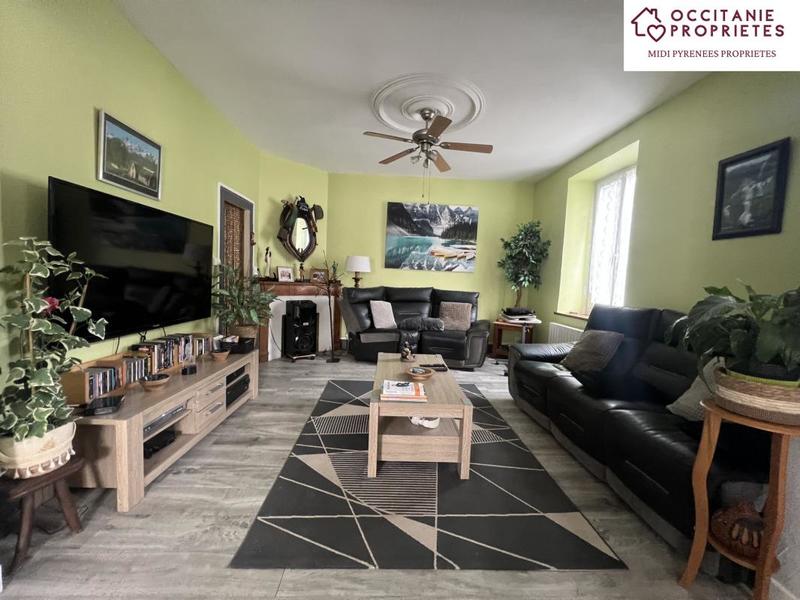 Maison de village - 130 m² - 6 pièces