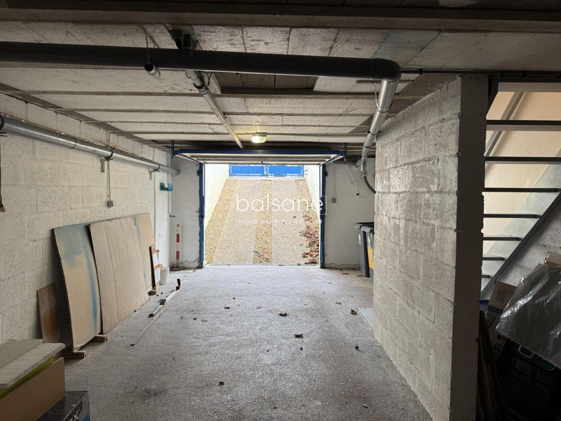 Maison - 96 m² - 6 pièces