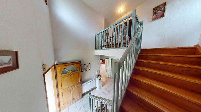 Maison - 143 m² - 4 pièces