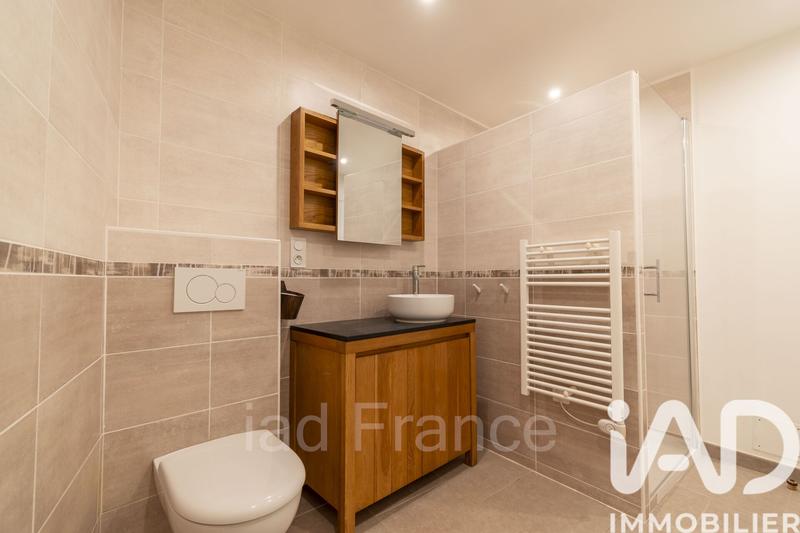 Maison de ville - 76 m² - 3 pièces