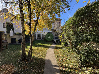 Maison - 103 m² - 4 pièces