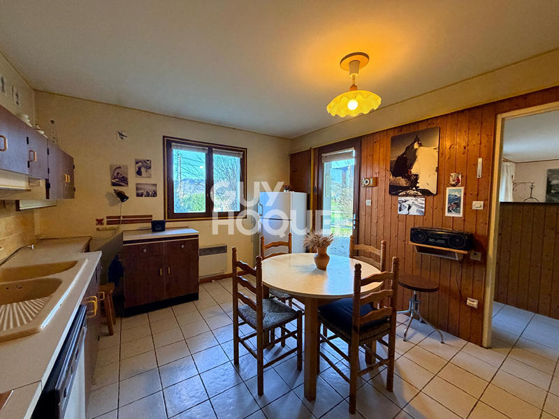 Maison - 98 m² - 4 pièces