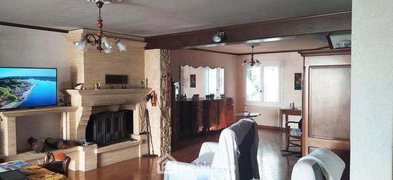 Maison de village - 230 m² - 6 pièces