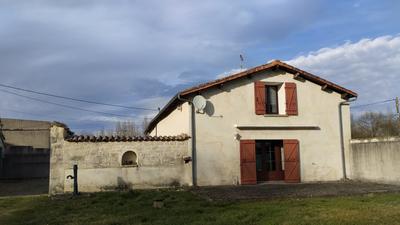 Maison ancienne - 228 m² - 7 pièces