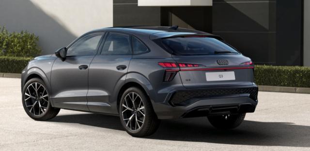 Audi Q3 Sportback Diesel Tdi 150 ch s tronic 7 s line (Dispo Debut Avril 6332€ de malus)