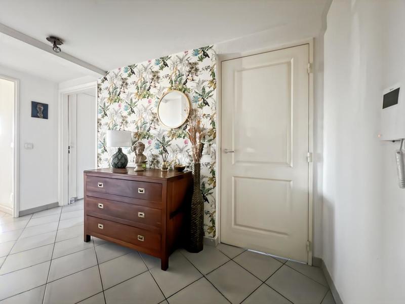 Appartement - 112 m² - 4 pièces