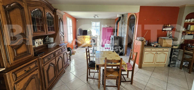Maison - 122 m² - 4 pièces