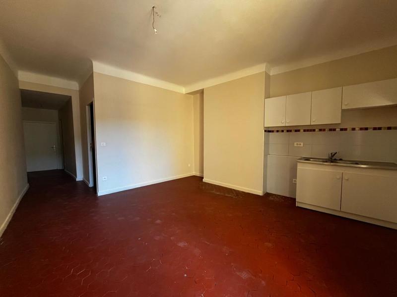 Studio - 35 m² - 2 pièces