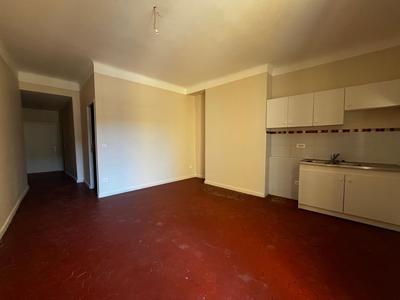 Studio - 35 m² - 2 pièces