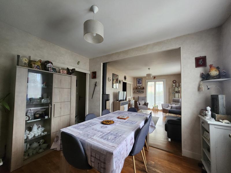 Maison - 103 m² - 5 pièces