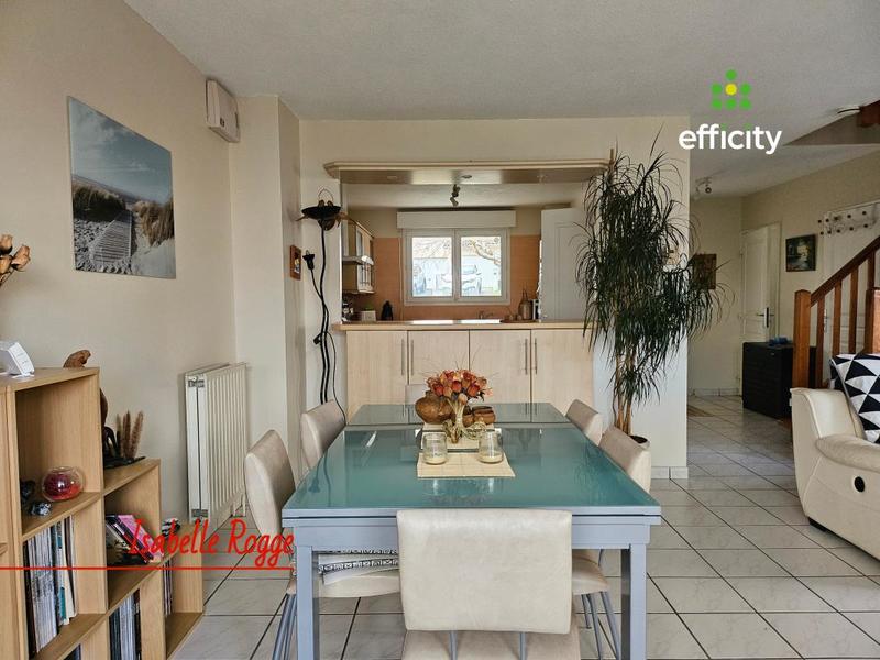 Maison - 95 m² - 4 pièces