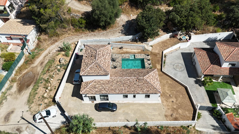 Maison - 175 m² - 5 pièces