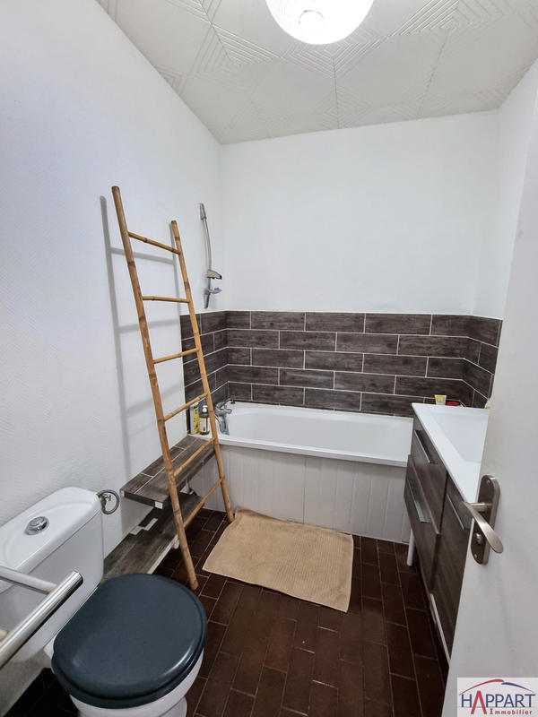 Appartement - 95 m² - 4 pièces