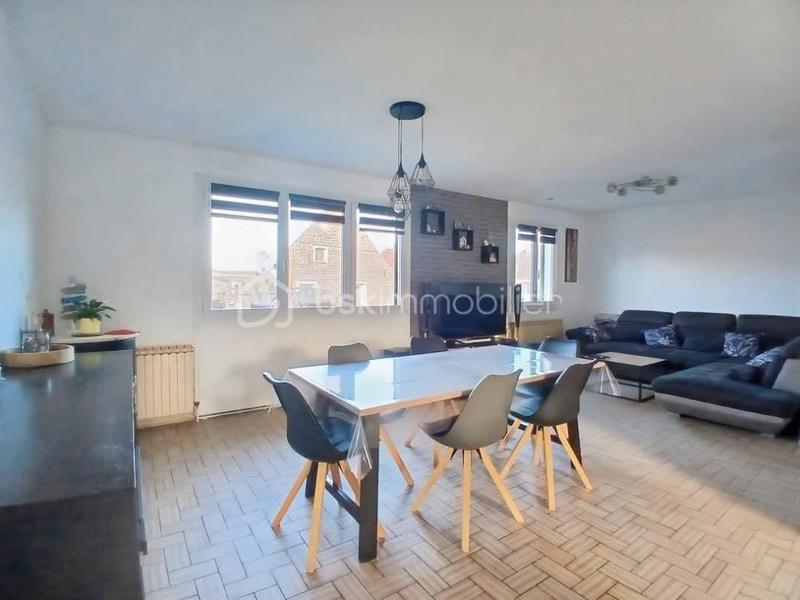 Pavillon - 80 m² - 5 pièces