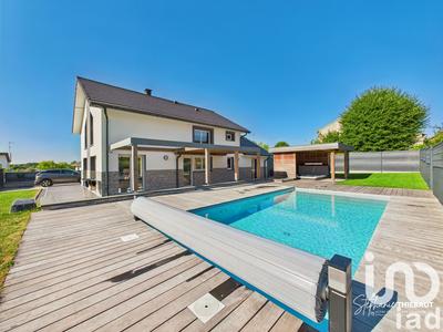 Maison - 165 m² - 6 pièces