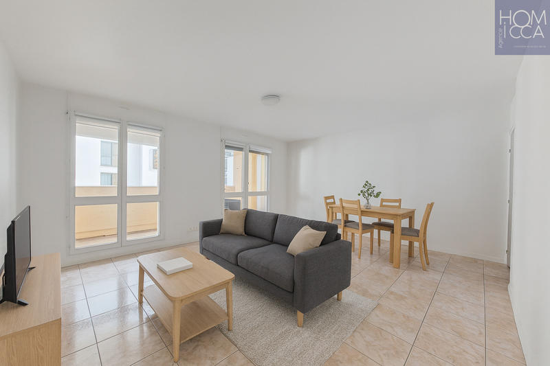 Appartement - 77 m² - 3 pièces