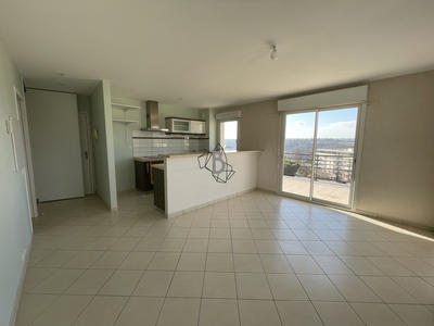 Appartement - 55 m² - 3 pièces