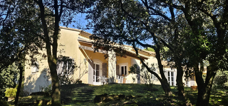 Propriété - 138 m² - 4 pièces