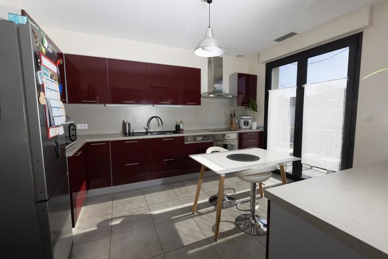 Maison - 180 m² - 6 pièces