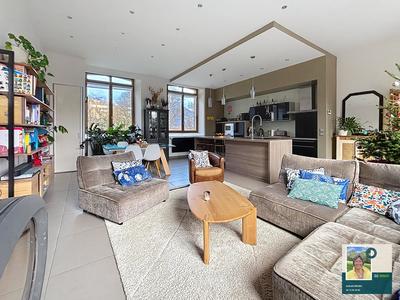 Villa - 155 m² - 8 pièces