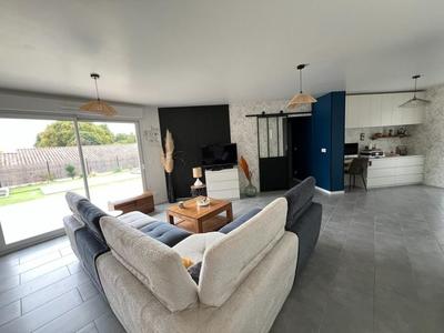 Maison - 109 m² - 6 pièces