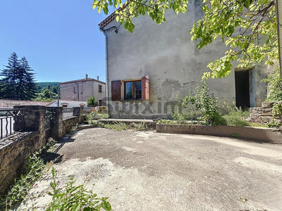 Maison de village - 103 m² - 4 pièces