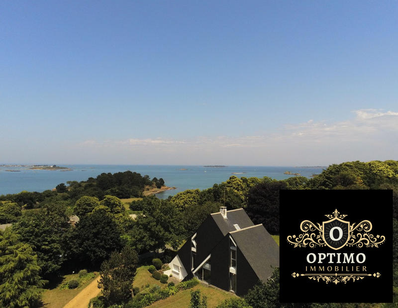 Maison contemporaine - 204 m² - 7 pièces