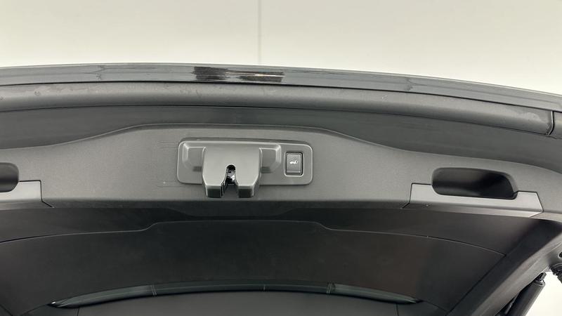 Renault Espace VI E-Tech full hybrid 200ch Techno 7 Places