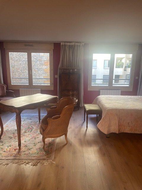 Appartement - 128 m² - 4 pièces