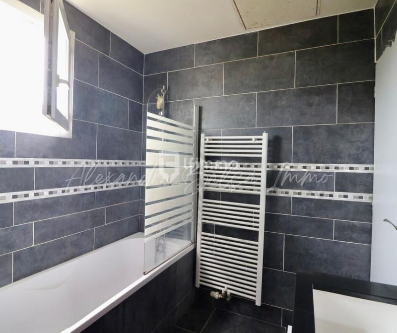 Maison - 111 m² - 5 pièces