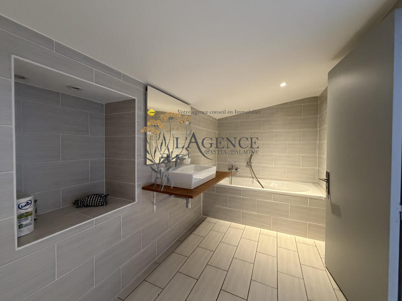 Appartement - 127 m² - 5 pièces