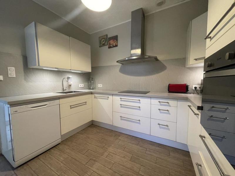 Pavillon - 177 m² - 7 pièces