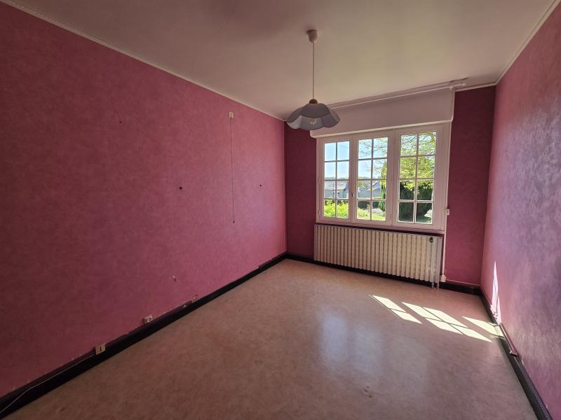 Maison - 96 m² - 6 pièces