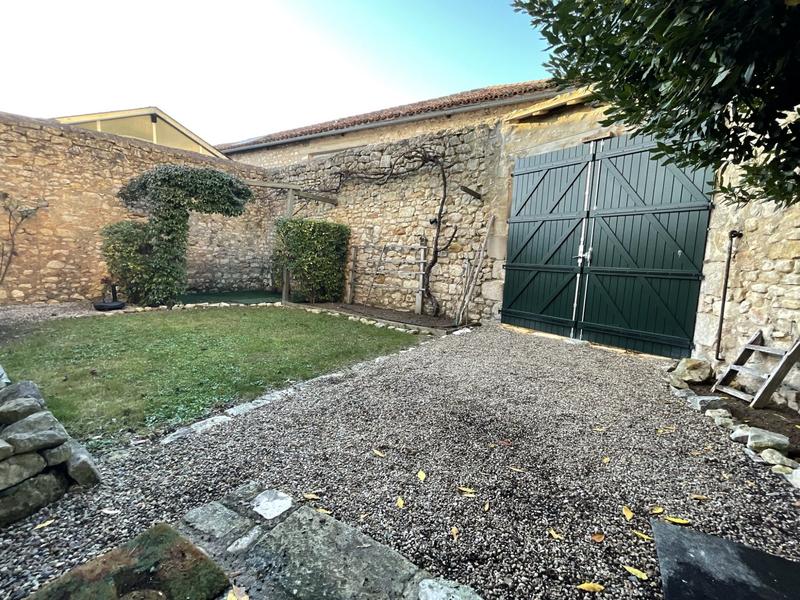 Maison ancienne - 145 m² - 6 pièces