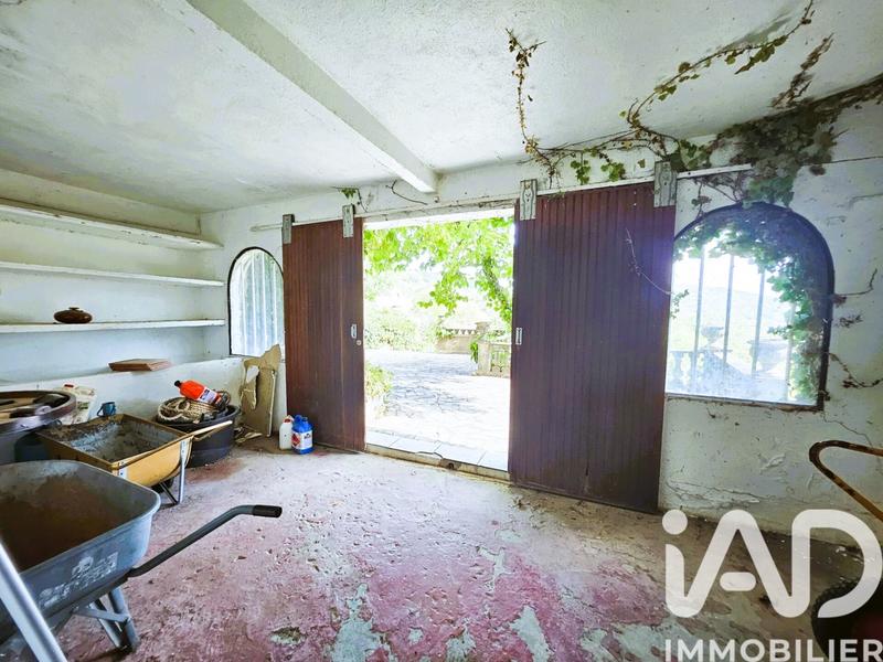 Maison - 240 m² - 10 pièces