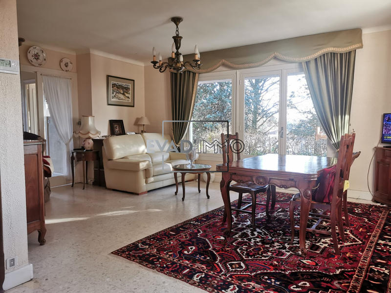 Maison - 135 m² - 7 pièces